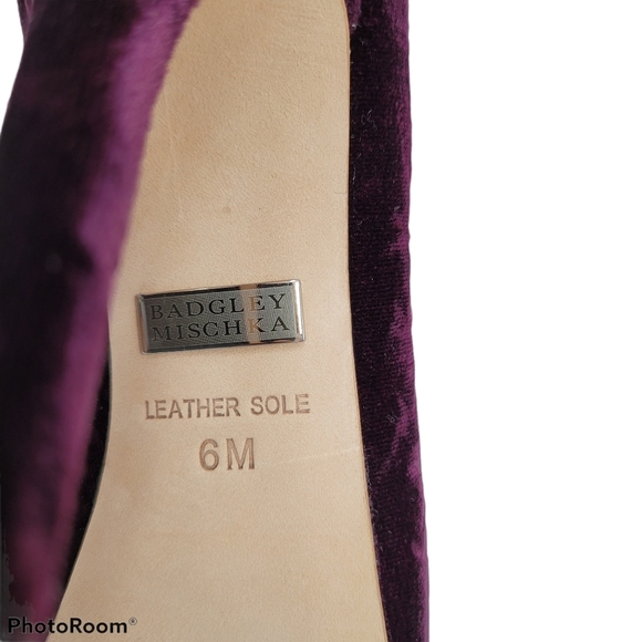 Badgley Mischka  Wine Velvet Sz 6 - Picture 9 of 12